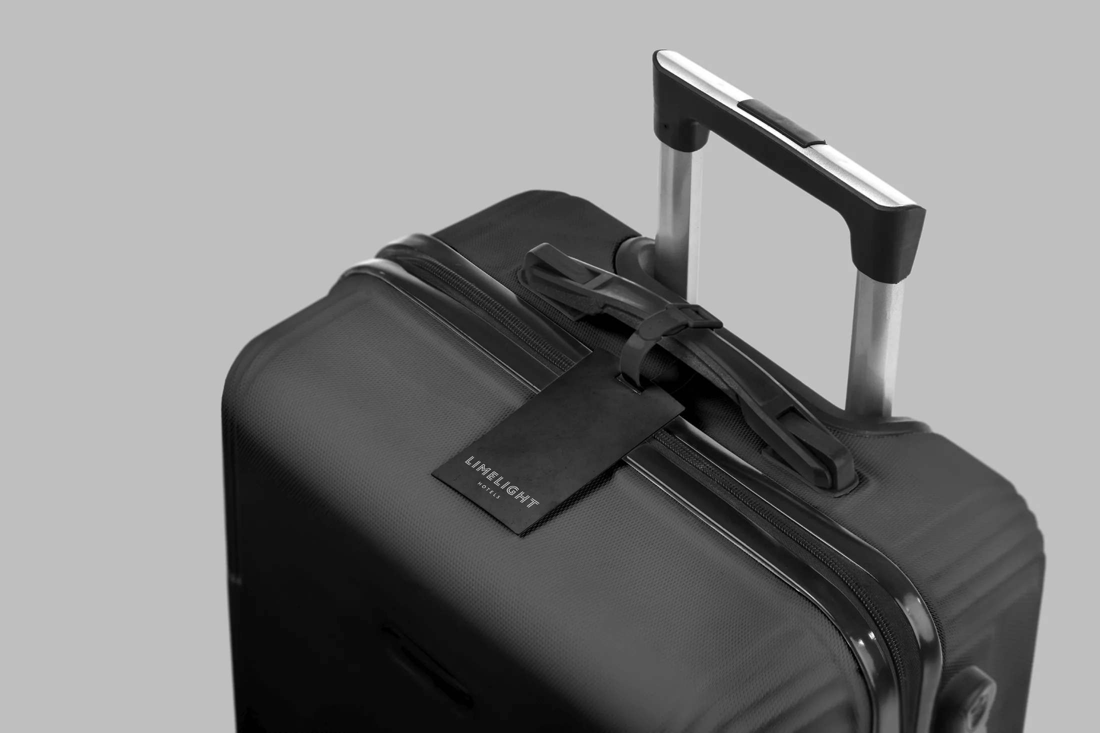 paul_belford_ltd_limelight_luggage.webp